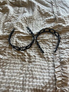 Set of 2 Black Linked Chain Plastic Headband